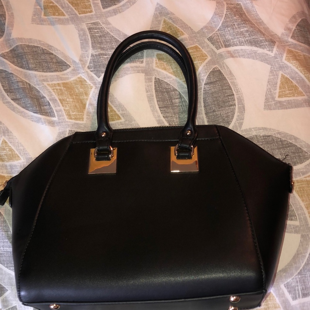 Black purse